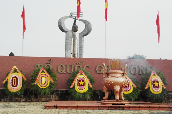 Tổ quốc luôn ghi công và nhớ ơn các anh hùng liệt sỹ