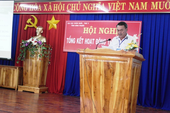 ông Phạm Văn Hoang, CCT CCCN-TY chủ trì hội nghị