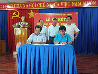 Ký kết thỏa thuận hợp tác “Chương trình  phúc lợi cho đoàn viên công đoàn”