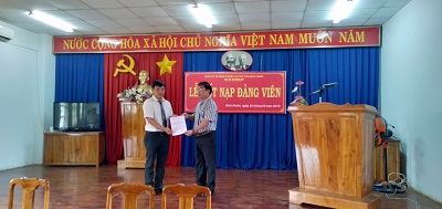 Lễ Kết nạp Đảng viên mới