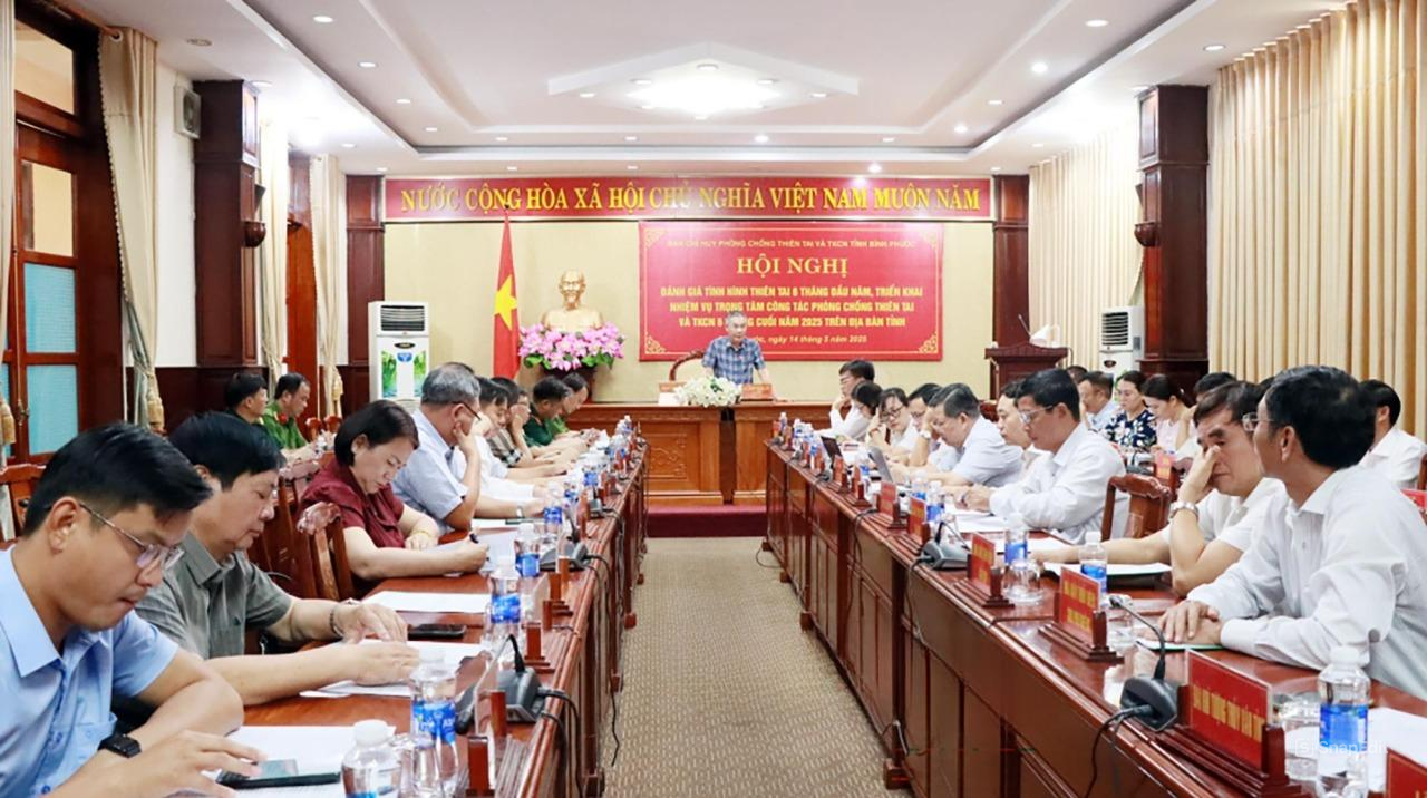Giám đốc Sở Nông nghiệp và Môi trường Phạm Thụy Luân phát biểu kết luận hội nghị